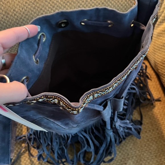 Western fringe drawstring bucket bag free gift with purchase! - Picture 4 of 4